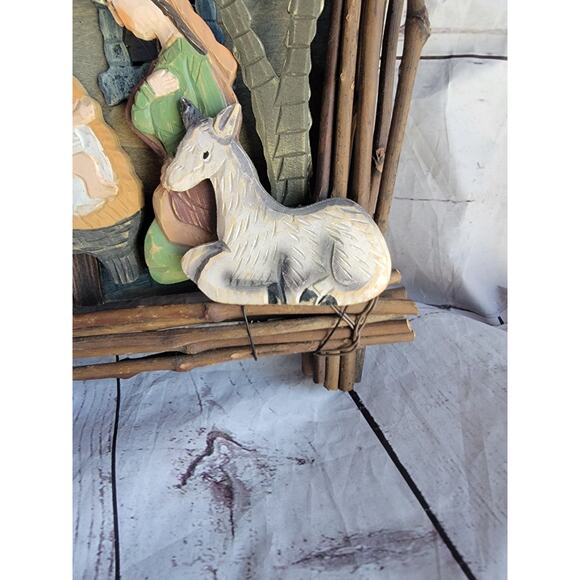 Wood Carved Christmas Nativity Hanging Hand Painted Jesus Mary Joseph Rustic 16" - Picture 5 of 9